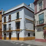 Alohamundi Allure Apartments